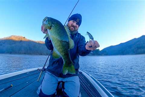 Cold Water Bass Fishing Tricks! 19 Degrees and We're Still Power Fishing!!