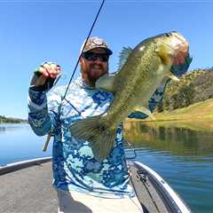 Catch Fish All Day! Targeting Bass With High Sun And Hot Weather!