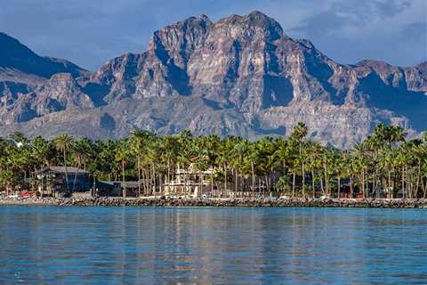 “Pick a Direction, Any Direction!” An Angler’s Guide to Loreto, Mexico for 2026